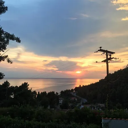 Maria's Sea View House *