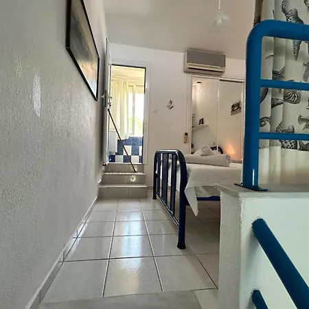 Maria's Sea View House