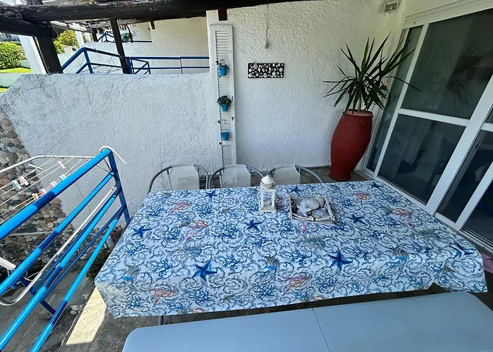 Maria's Sea View House *