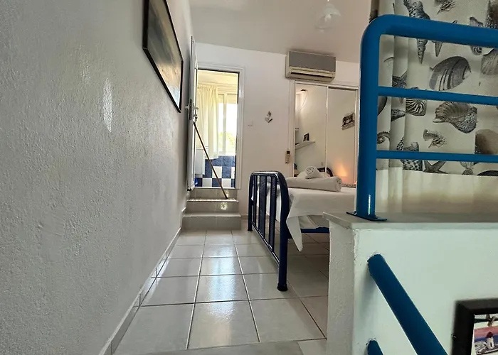Maria's Sea View House